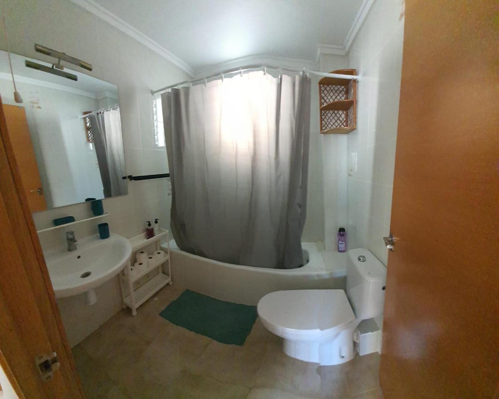 Habitacion Individual En Vivienda Para Compartir Recien Reformada Valencia Kültér fotó