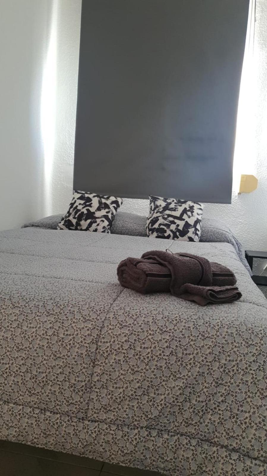 Habitacion Individual En Vivienda Para Compartir Recien Reformada Valencia Kültér fotó